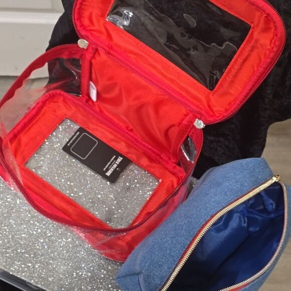 True Religion Transparent & World Tour Denim Logo Toiletry Travel Bags - Picture 8 of 8